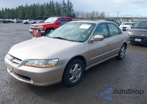 2000 Honda Accord 2.3 Ex z USA, uszkodzony, nr VIN JHMCG5663YC042026